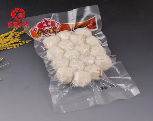 东莞真空包装袋厂家-裕昌包装肉丸真空包装袋展示图 咨询热线:400-9966-891 东莞真空包装袋厂家-裕昌包装肉丸真空包装袋展示图 咨询热线:400-9966-891